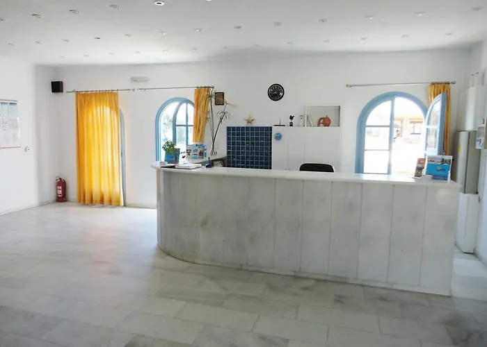 米科利维格拉酒店