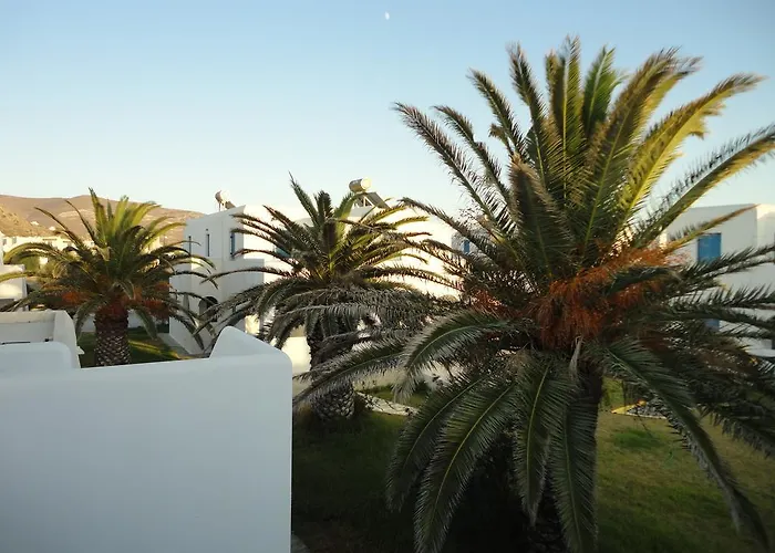 米科利维格拉酒店 3*