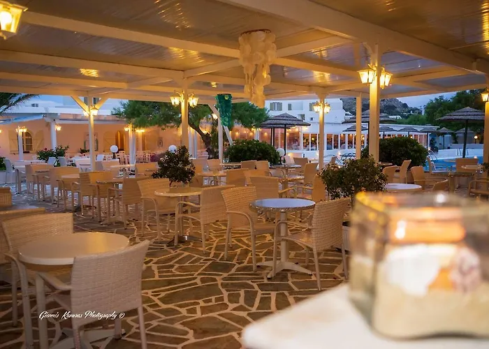 Отель Mikri Vigla Hotel