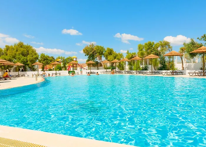 Отель Mikri Vigla Hotel