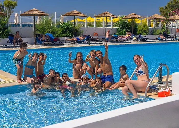 Отель Mikri Vigla Hotel